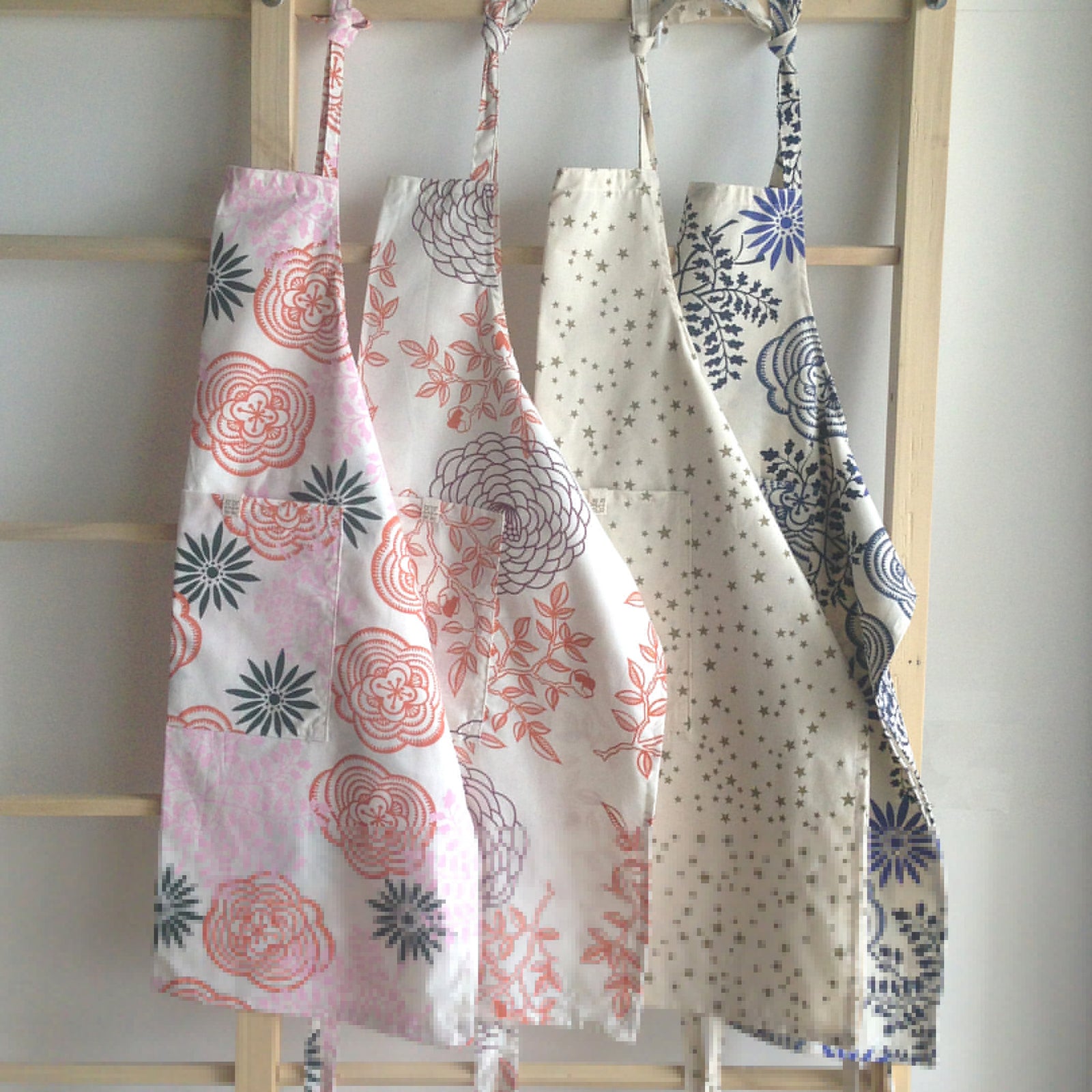 Adult Apron - Toi Gallery 